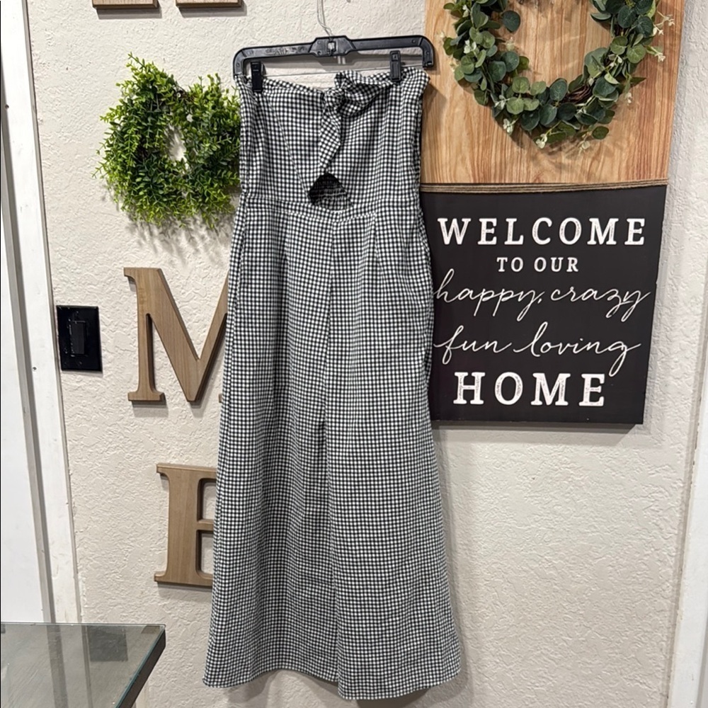 Crescent women’s wide leg romper gingham size large